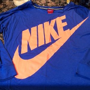 Nike women’s athletic gear